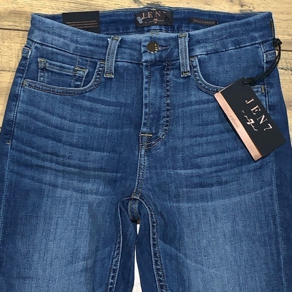 Jen7 for 7 for All Mankind Ankle Straight with Embellished rhinestone hem size 2 - Picture 2 of 9